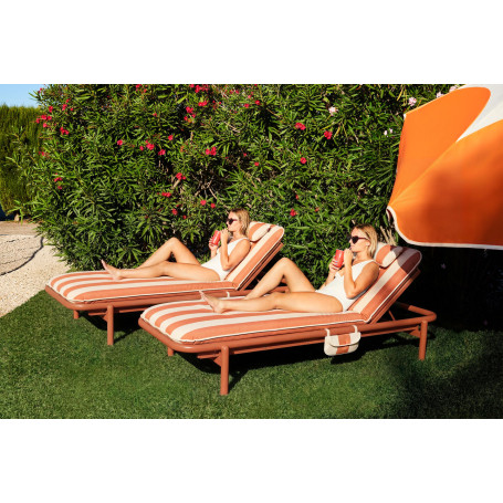 Lit de repos d’extérieur Sunbun Desert / Stripe Orange Creme Fatboy®